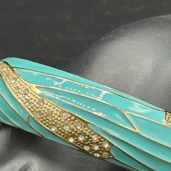 Turquoise blue enamel bangle bracelet - no makers mark - costume jewelry - Picture 2 of 5